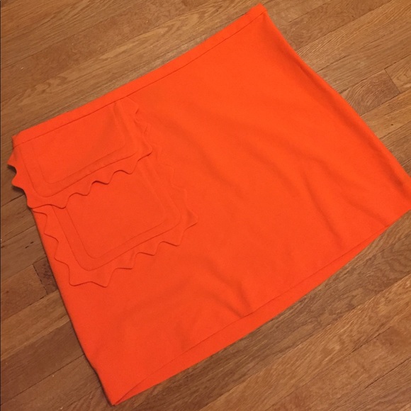 🎉LAST CALL🎉 Victoria Beckham skirt scallop edges - Picture 2 of 6