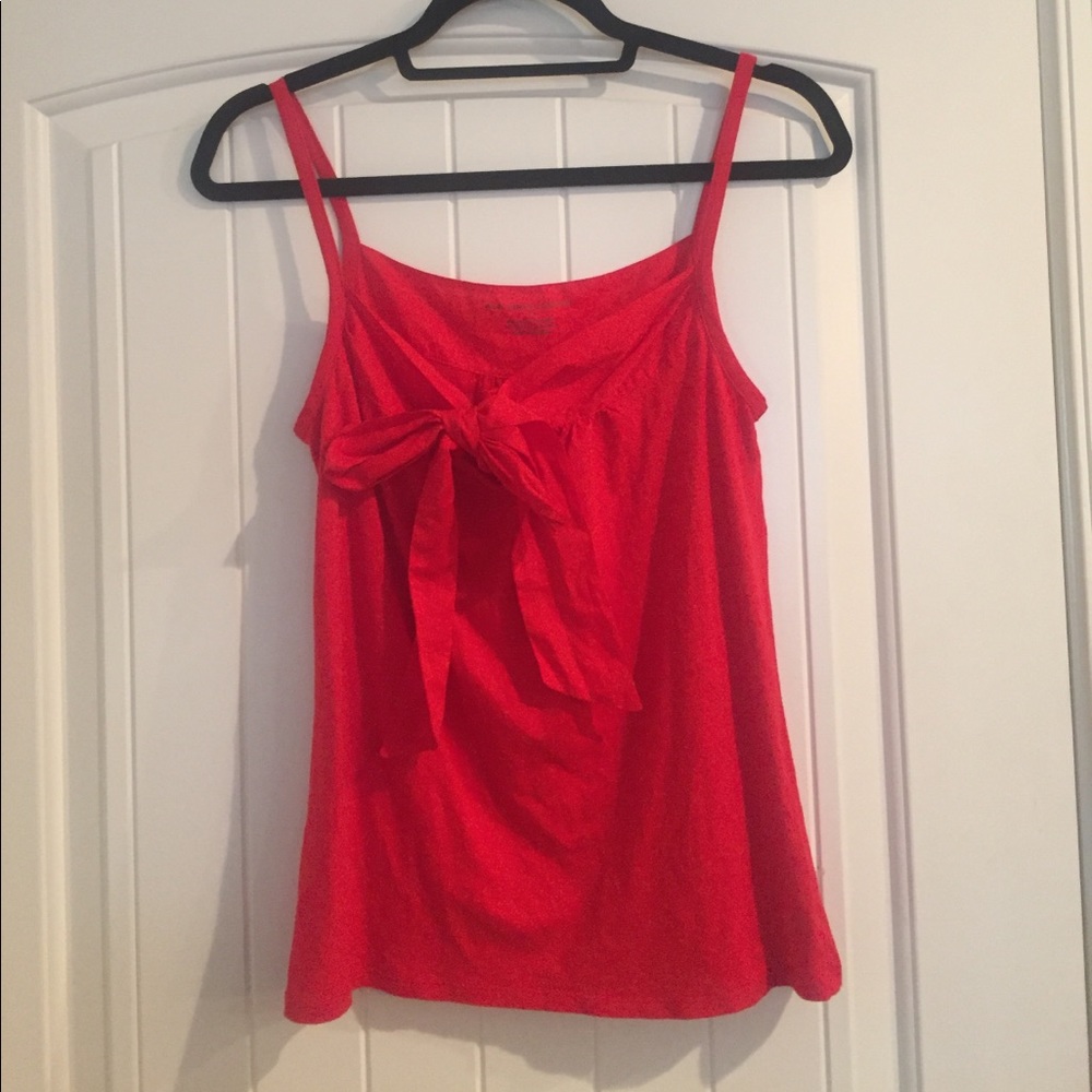 Red tie-front tank