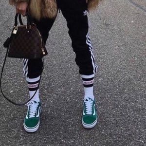 Meet your Posher, Brandy