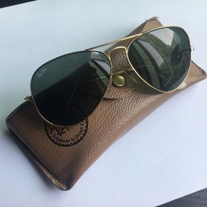 Ray-Ban Aviators with Gold Frames