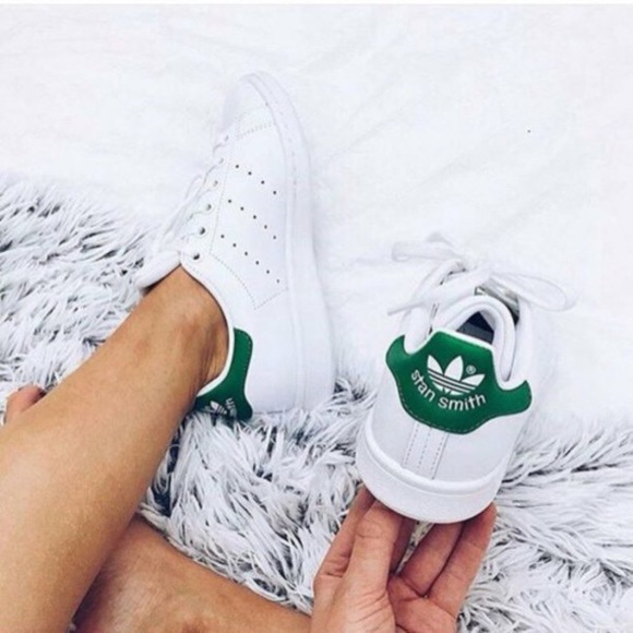 adidas Shoes - Adidas Stan Smith originals green