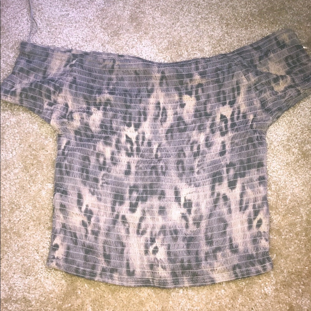 Guess Crop Top