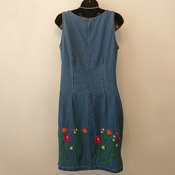 Floral Denim Dress - Picture 4 of 6