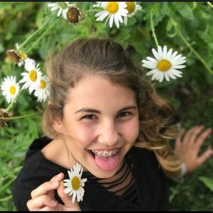 Meet your Posher, Addy