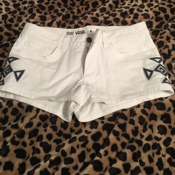 Vans shorts - Picture 1 of 2
