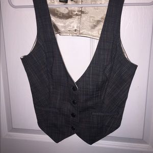 🌻GUESS Business vest for women! 💼