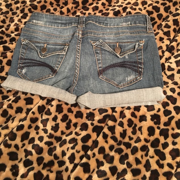 Jean Shorts - Picture 2 of 2