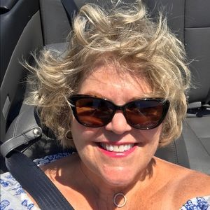Meet your Posher, Karen