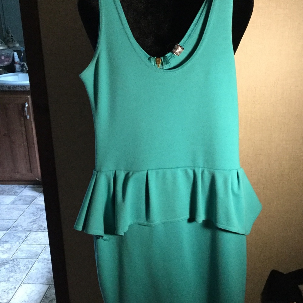 Turquoise bodycon dress