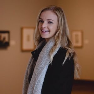 Meet your Posher, Katelyn