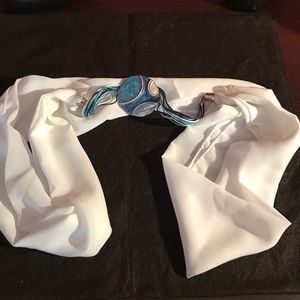 White silky Eternity scarf with brooch. Brand new!
