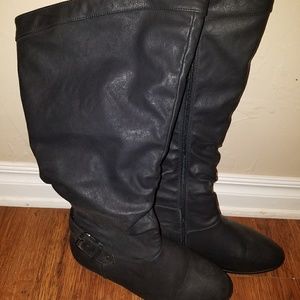 Women's boots