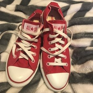 ♦️♥️♦️Women's Red Converse!