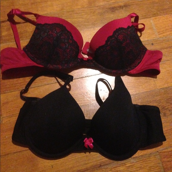 Bra Bundle (PRICE IS NEGOTIABLE) - Picture 1 of 4