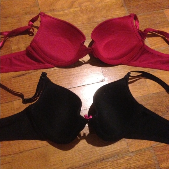 Bra Bundle (PRICE IS NEGOTIABLE) - Picture 2 of 4