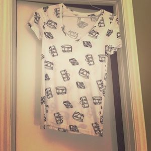 Pacsun Nollie v neck