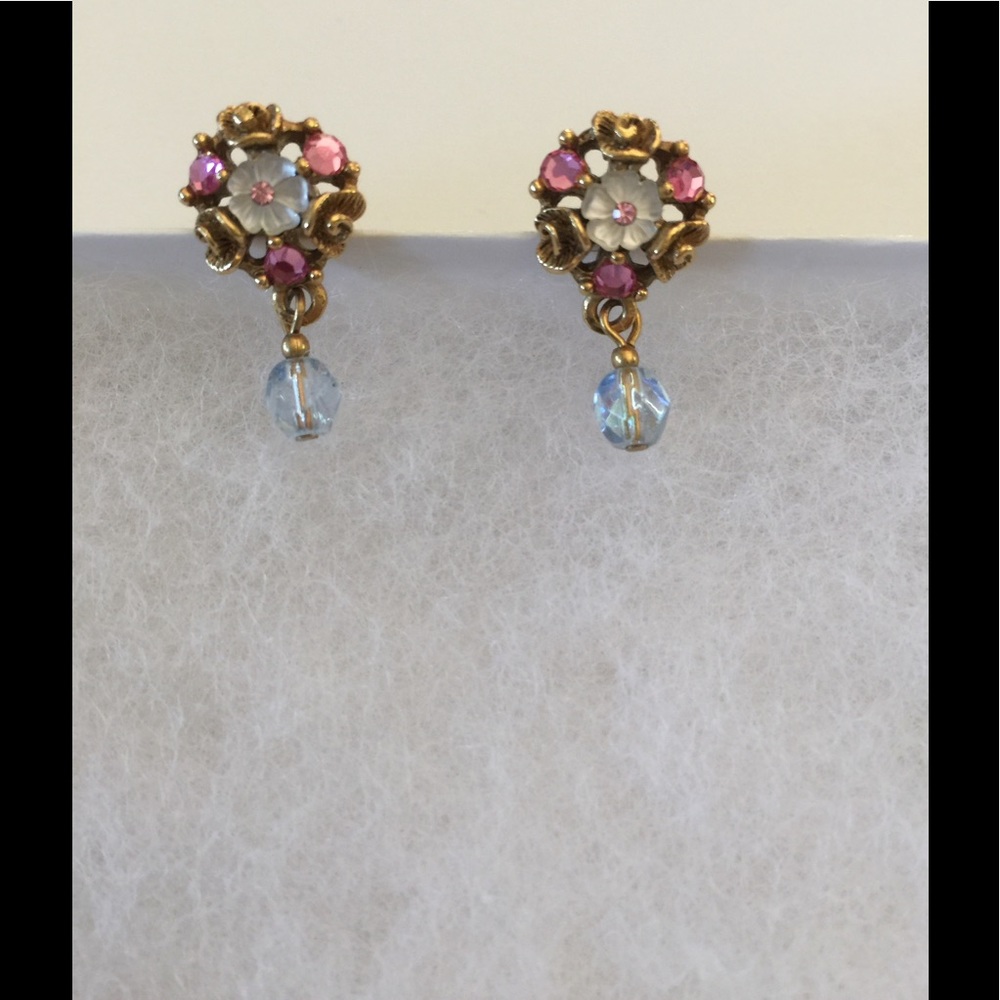 💥SOLD💥🍀💚1928 Designer pierced earrings💚☘️