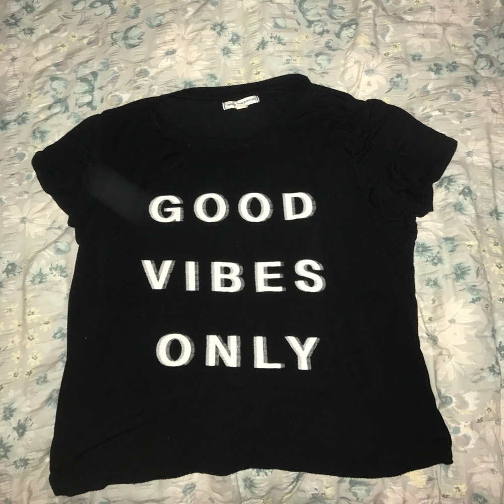 American Eagle Black Tee