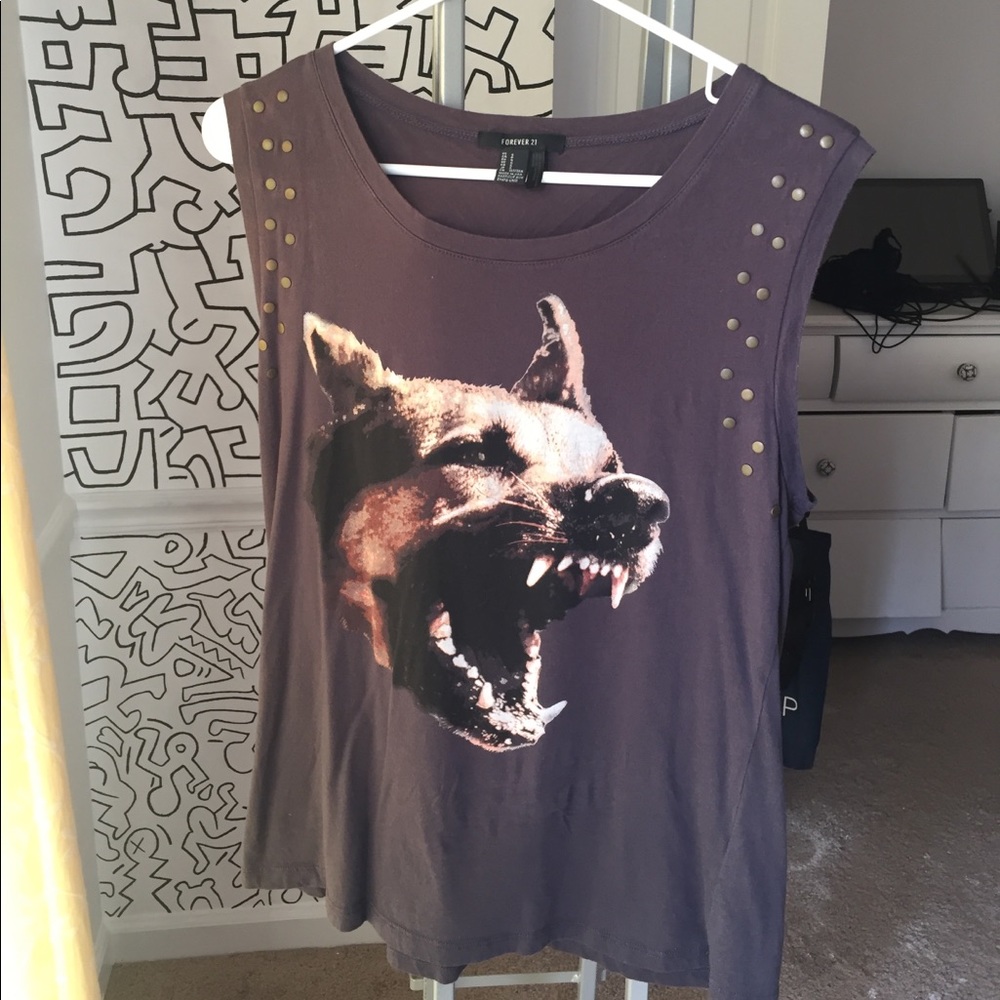 Gray Dog Barking Muscle Tee W/ Studs