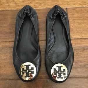 Tory Burch Reva flat