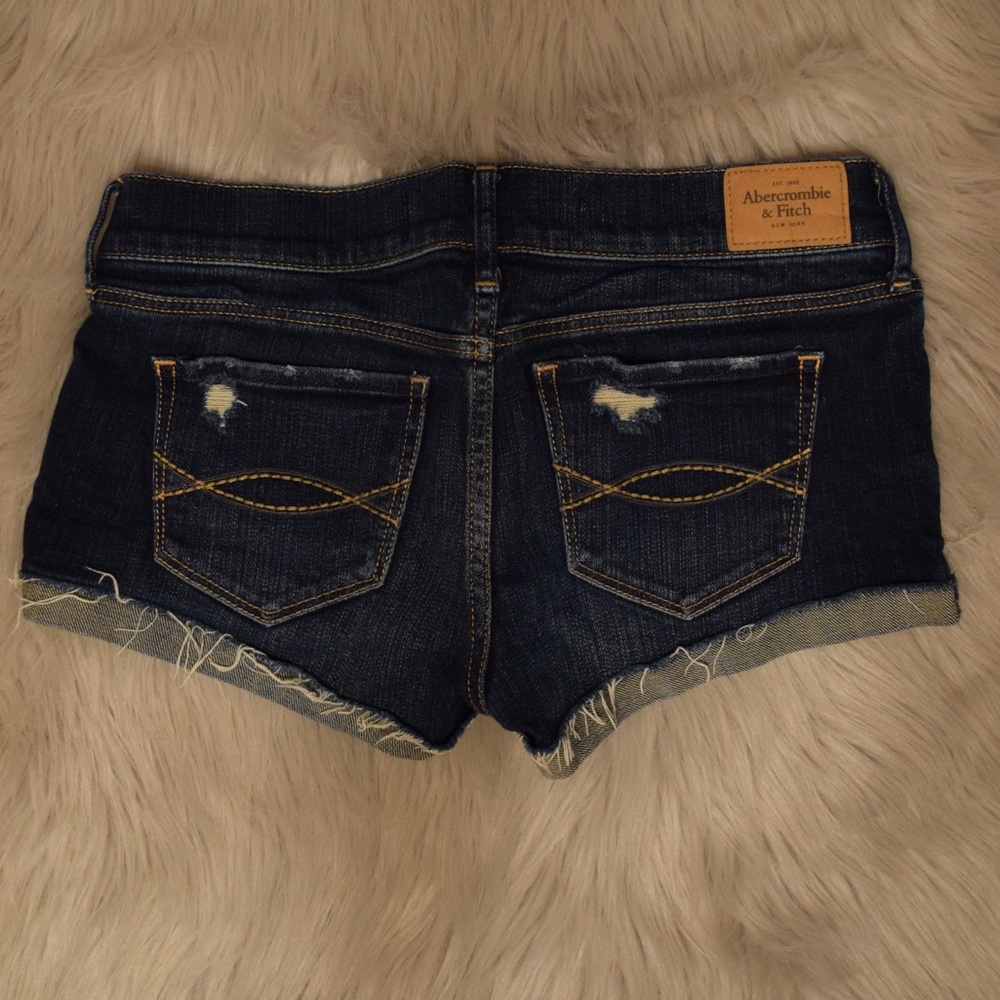 Abercrombie Dark Wash Short Shorts Size 2
