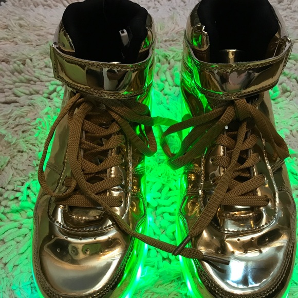 Galaxy Other - 📳📳📳Galaxy LED Light Up Gold High Top Men's Shoe