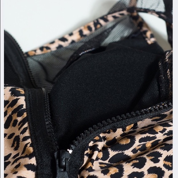 One piece swimsuit/bodysuit - Picture 4 of 5