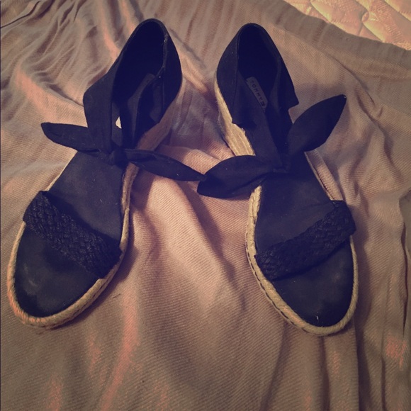Tommy Hilfiger wedges - Picture 1 of 3