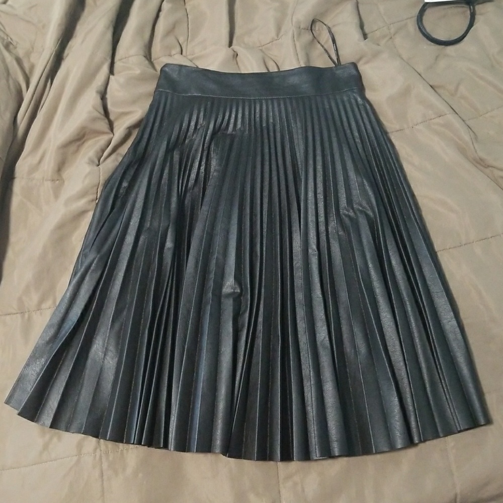 Karen Millen pleated skirt