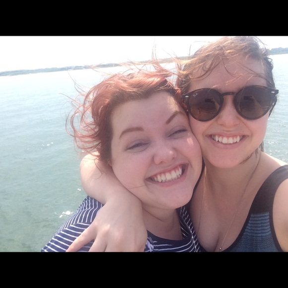 Meet your Posher, Katie - Picture 8 of 8