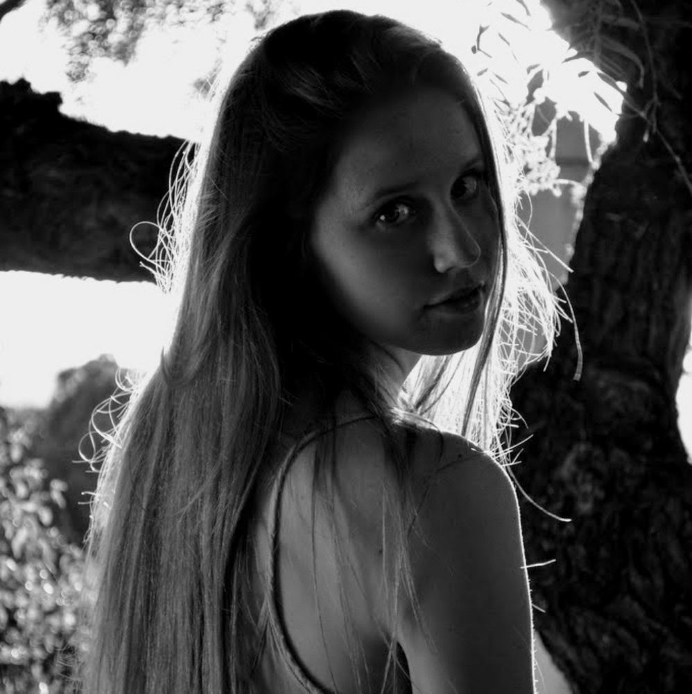 Meet your Posher, Alix