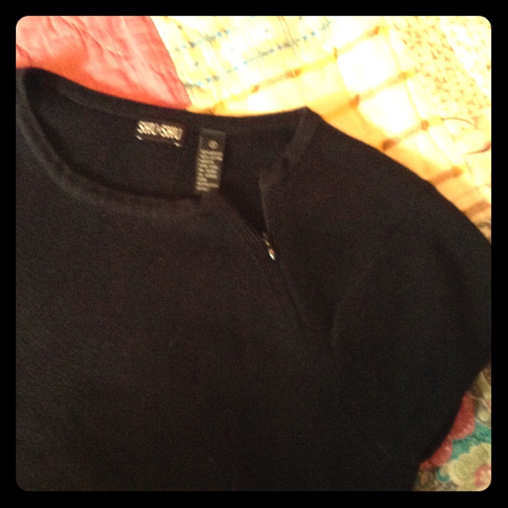 boutique top! Black super soft