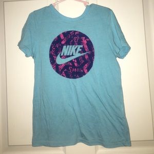 Nike t-shirt