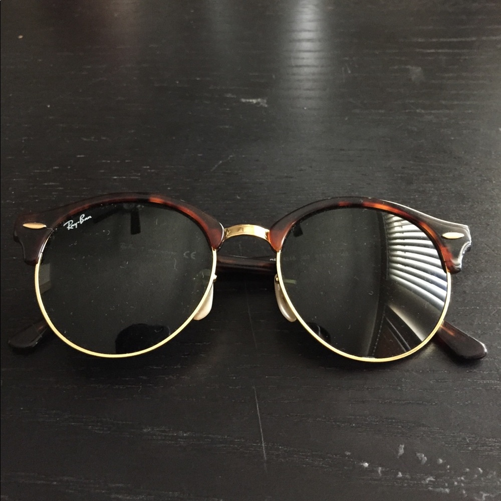 Ray Ban