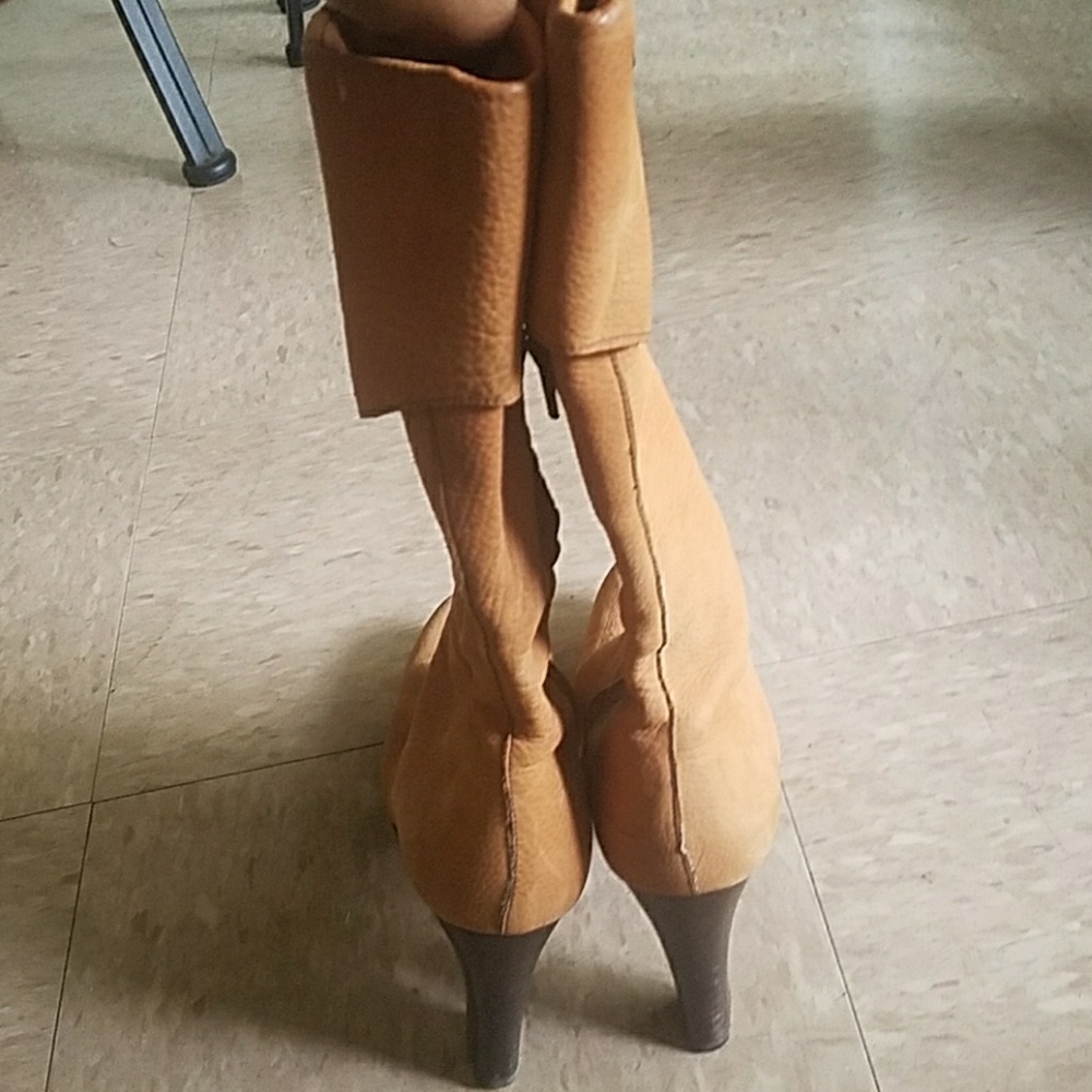 Suede Boot - Picture 3 of 5