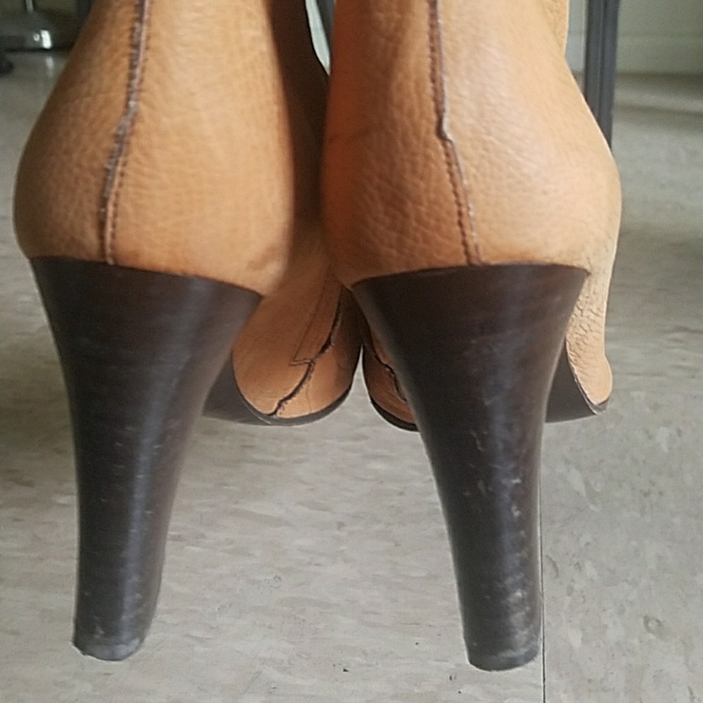 Suede Boot - Picture 4 of 5