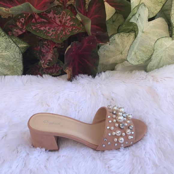 HP Ladies low heels slides with pearls details - Picture 3 of 8