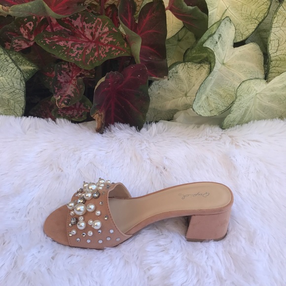 HP Ladies low heels slides with pearls details - Picture 7 of 8