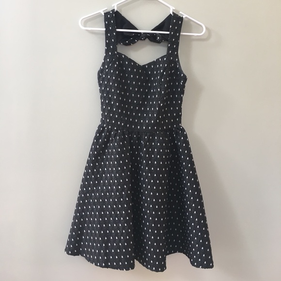 Dresses & Skirts - Black A-line dress from Francesca's (S)