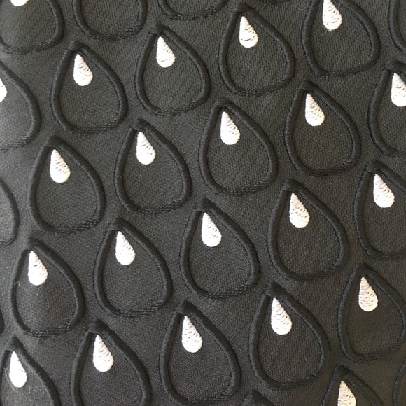 Black A-line dress from Francesca's (S) - Picture 3 of 3