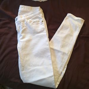 7 for All Mankind White Skinny jean size 26