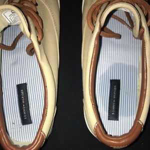 Tommy Hilfiger Men's Size 12 shoes New Tan