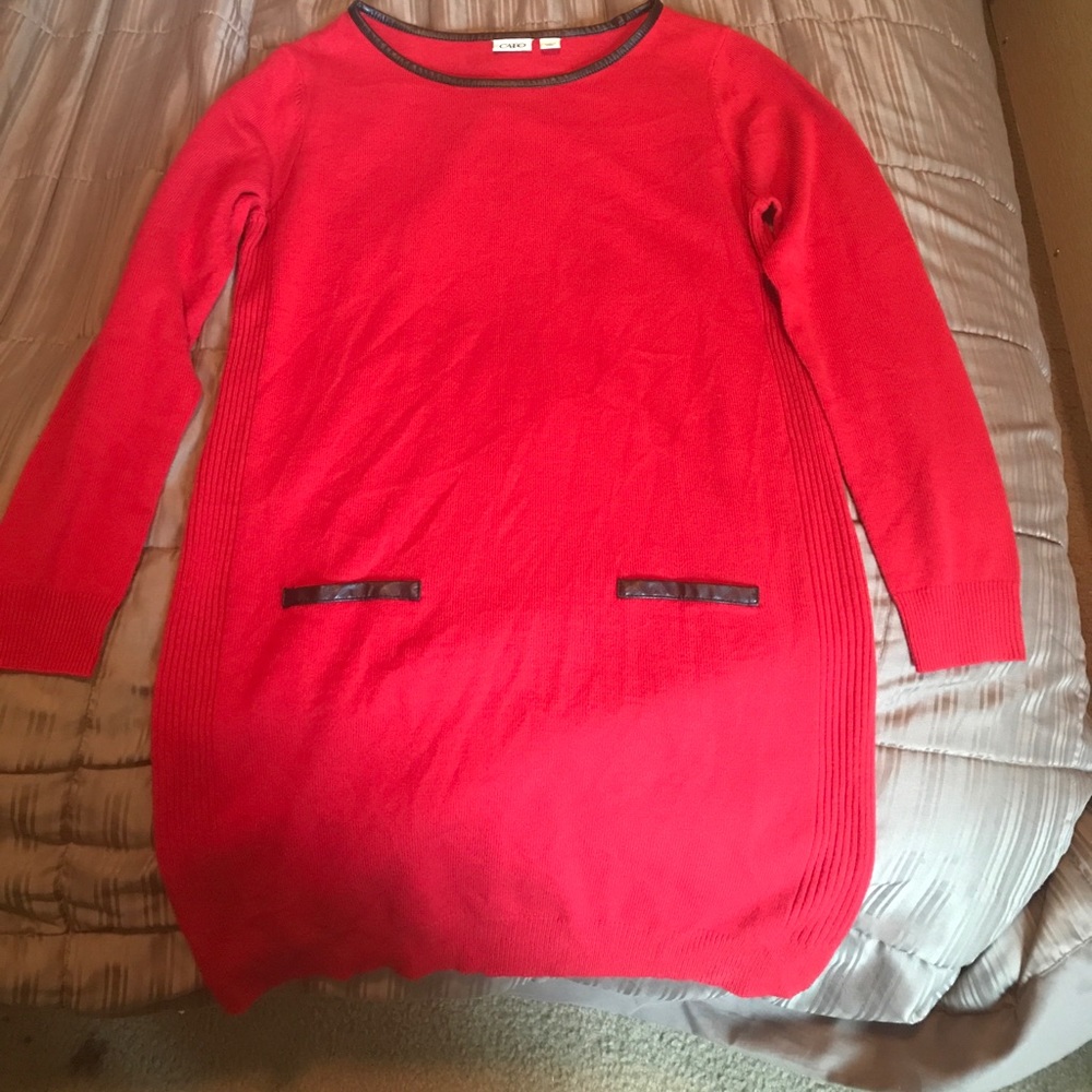 Red sweater dress (knee length)