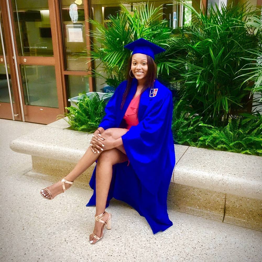 Meet your Posher, Shiko