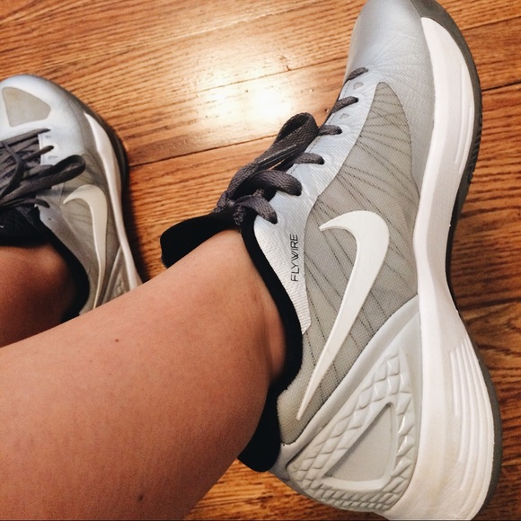 Nike Shoes - Nike Hyperspike