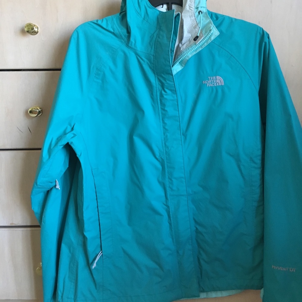 North face wind jacket