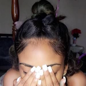 Meet your Posher, Monica