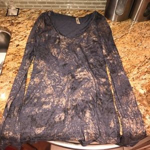 Long sleeve gold splatter BKE shirt