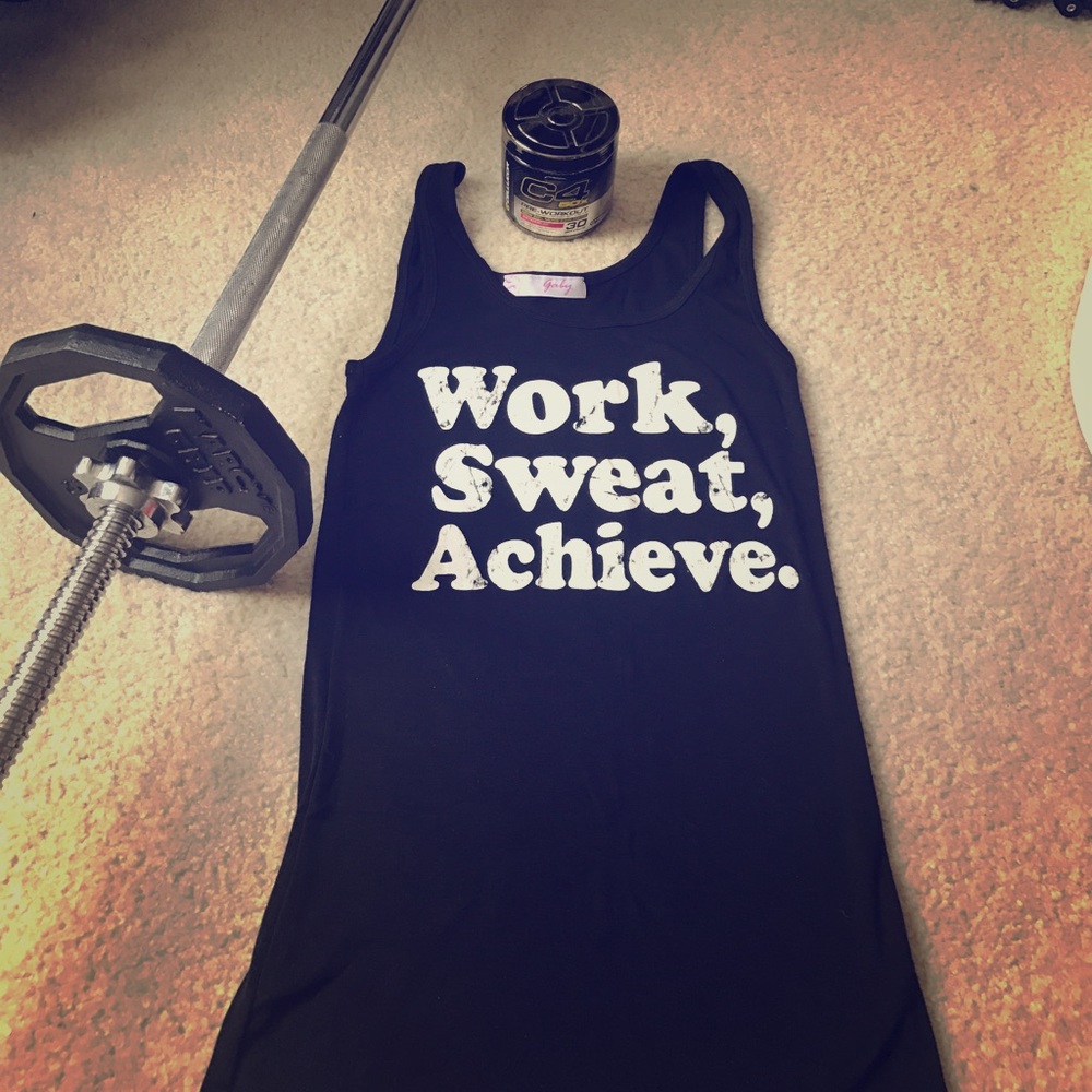 New⭐️WORK,SWEAT,ACHIVE 💪🏼tank size M/L