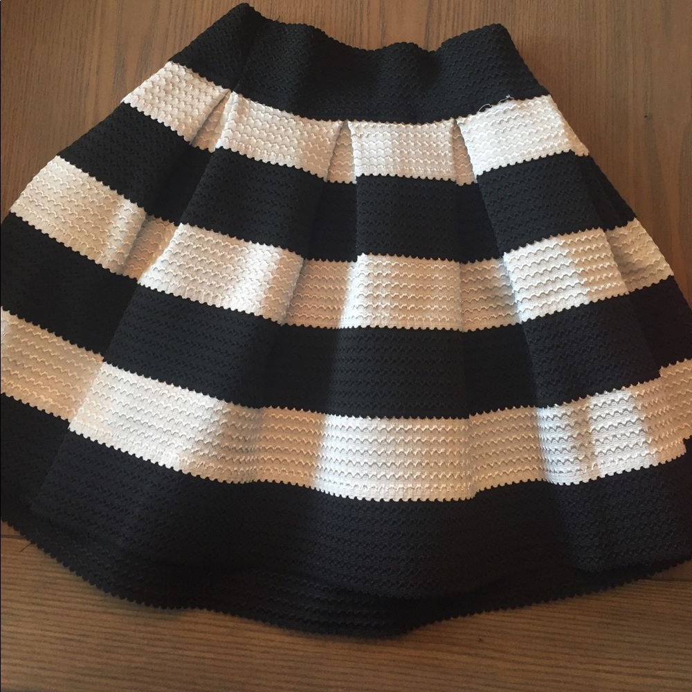 Skirt stylish🖤